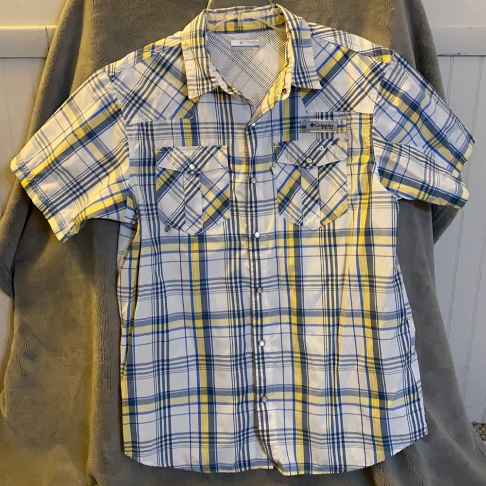 Men’s Columbia PFG button up